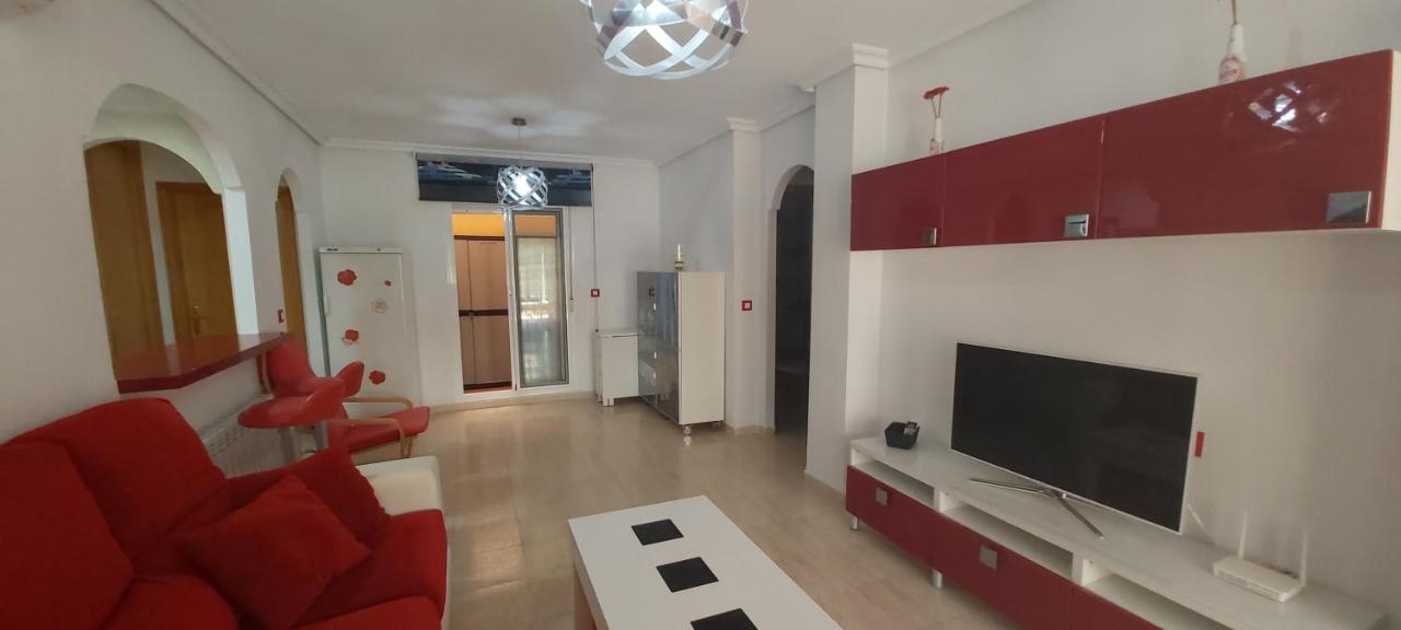 Adosado Con Piscina Y Terraza A 700m De La Playa *