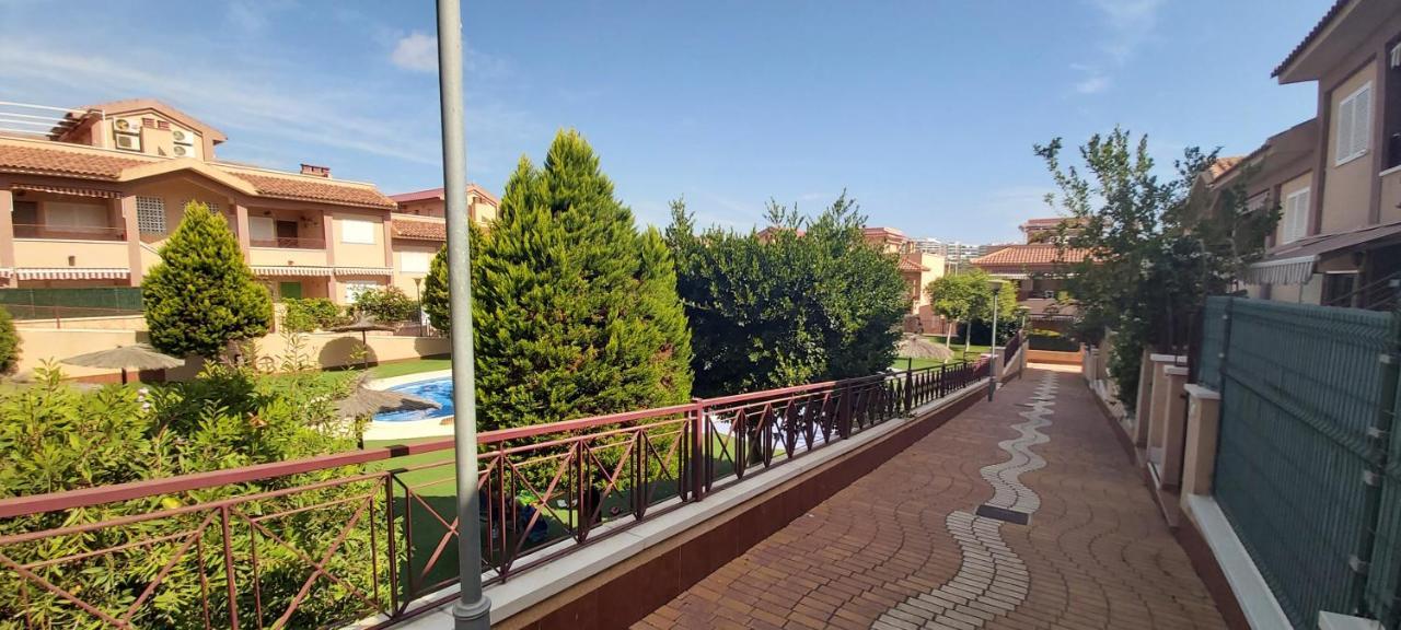 Adosado Con Piscina Y Terraza A 700m De La Playa Ferienhaus *