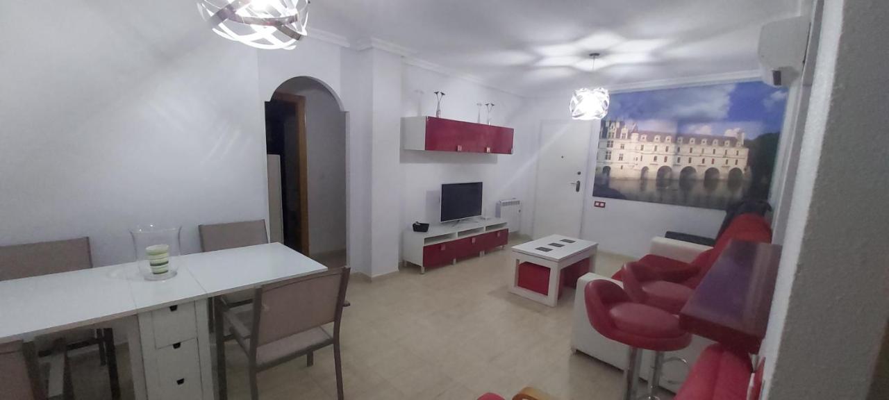 Ferienhaus Adosado Con Piscina Y Terraza A 700m De La Playa *